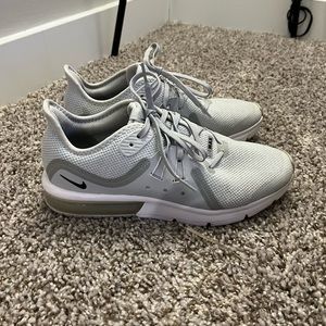Air Max - Light Grey